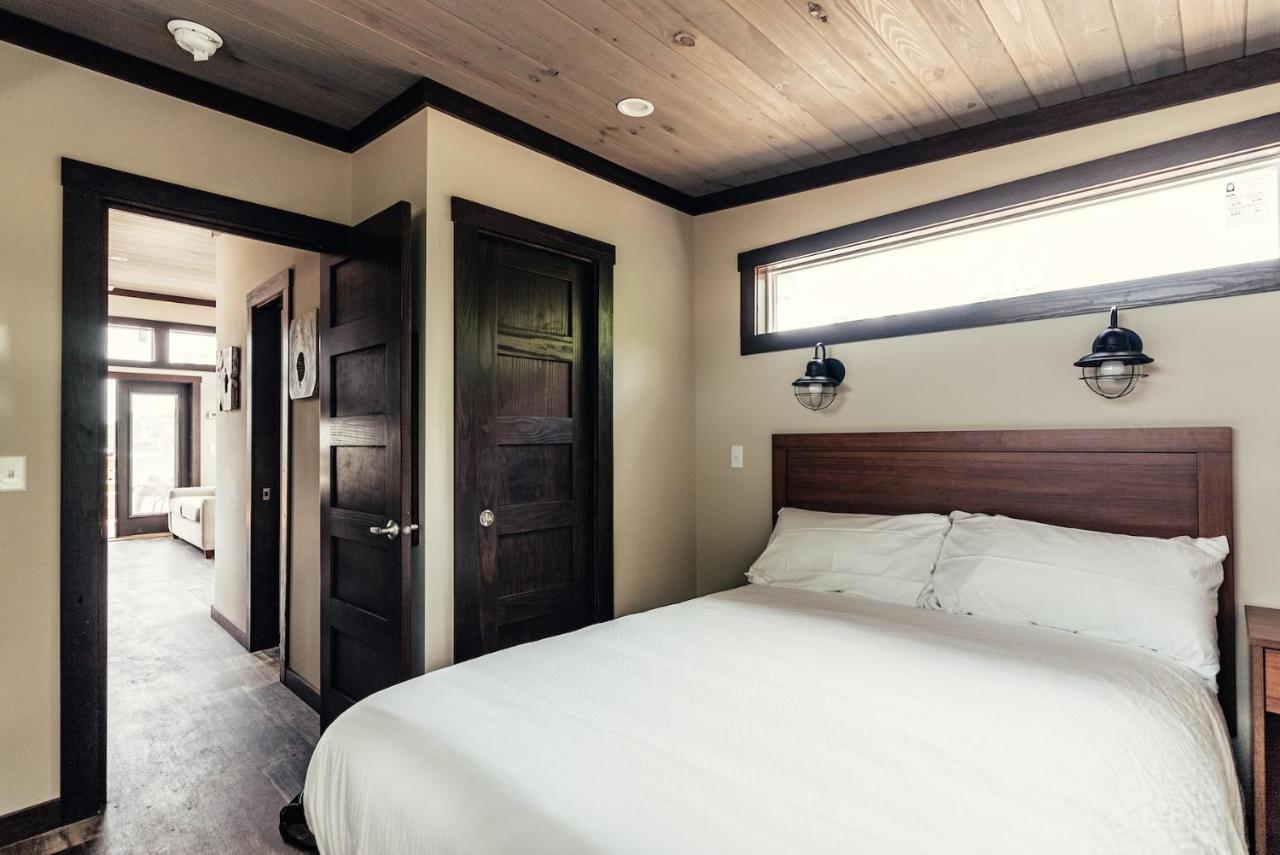 Camp Cedar Hotell Mason Eksteriør bilde